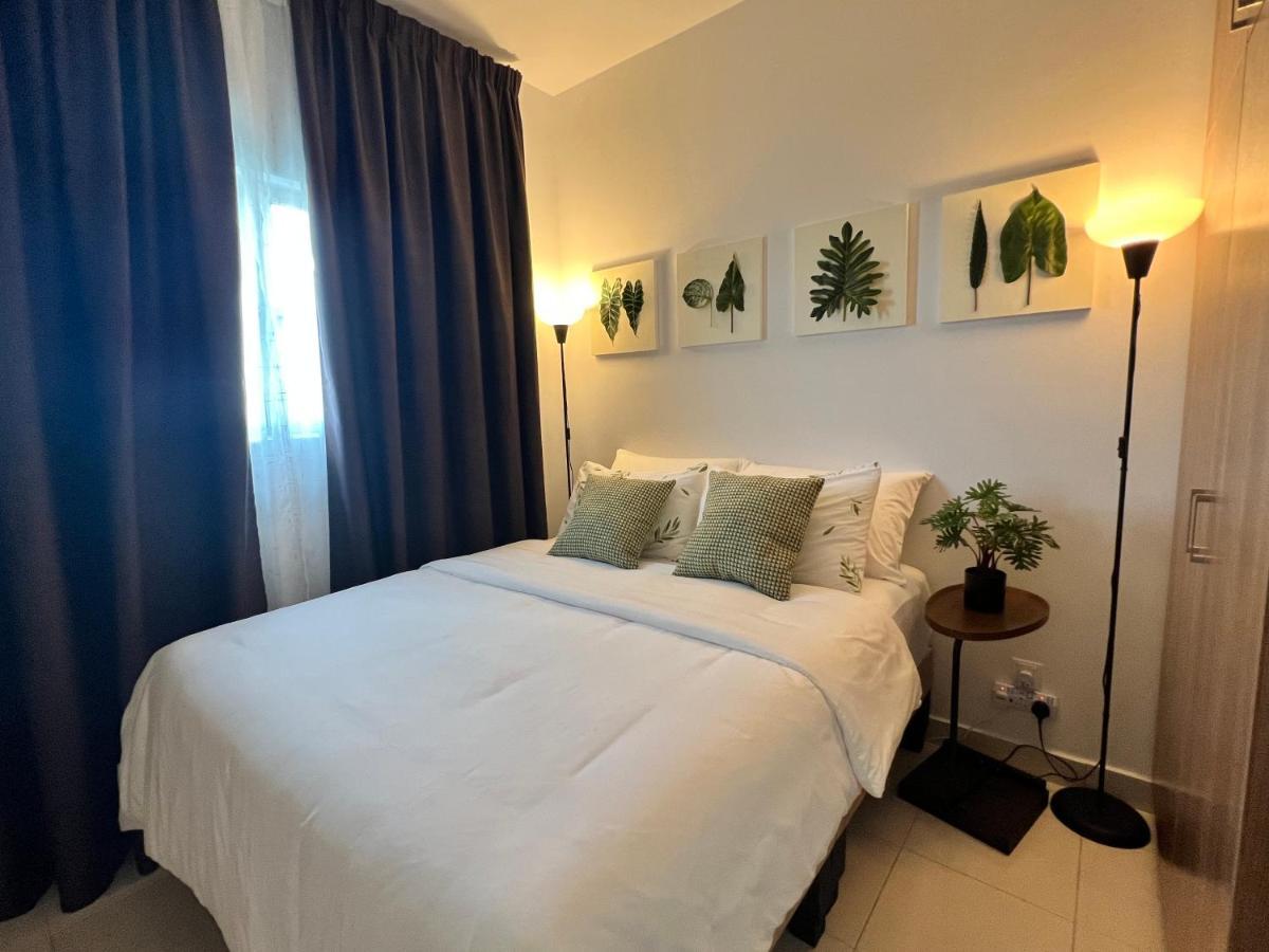 Apartment High Flyer Klia At Alanis Kota Warisan Sepang